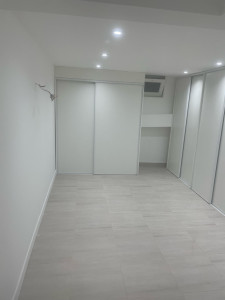 Photo de galerie - Bonjour, je suis peintre disponible rapidement. Travail propre et prix raisonnable. Je peux me déplacer pour voir le travail.