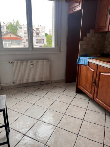 Photo de galerie - Nettoyage complet de la cuisine, nettoyage et dégraissage de l’évier, nettoyage des vitres et lavage des sols à la serpillière 