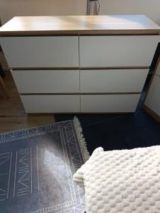 Photo de galerie - Montage de commode