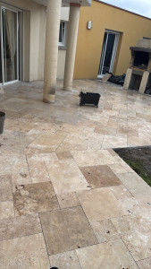 Photo de galerie - Terrasse en travertin 1er choix avec possibilité tarif exceptionnel 