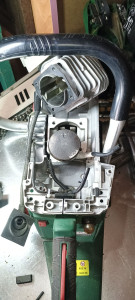 Photo de galerie - Remise en état moteur tronçonneuse 