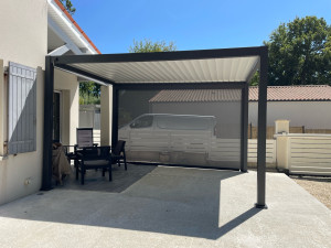 Photo de galerie - Montage et installation pergola bioclimatique.