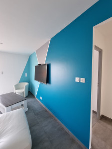 Photo de galerie - Décoration de ce mur d'une maison de vacances 