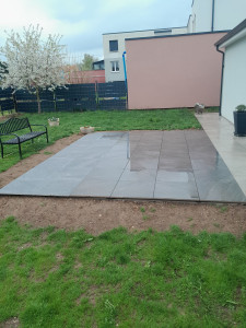 Photo de galerie - Création et pose de dalle terrasse 