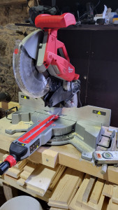 Photo de galerie - Location de matériel pro.
matériel de plomberie 
matériel pour le travail du bois 
matériel pour entretien du jardin
outillage mécanique 
