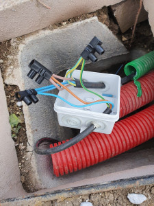 Photo de galerie - Alimentation portail 