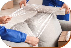 Photo de galerie - Emballez d'abord les objets non essentiels : décorations, archives, vêtements hors saison