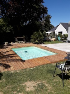 Photo de galerie - Terrasse réalisée autour d une piscine 