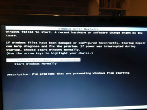 Photo de galerie - Si vous avez un problème avec votre ordinateur et qu'il ne boot plus et vous voulez récupérer vos données ou réparer le démarrage, ne vous inquiétez pas. Engagez moi. Votre problème sera résolu. 