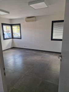 Photo de galerie - Pose de carrelage au sol 