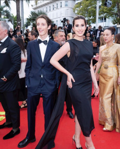 Photo de galerie - Maquillage tapis rouge - Festival de Cannes 