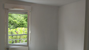Photo de galerie - Voilà une chambre compte avec une peinture blanc matt murs plafond 