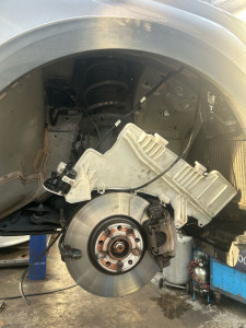 Photo de galerie - Remplace la pompe lave glace 