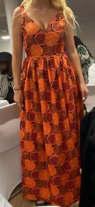 Photo de galerie - Robe en pagne sur mesure 