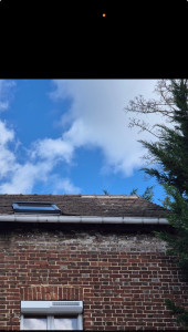 Photo de galerie - Après la démolition de cette cheminée