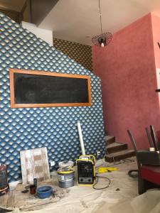 Photo de galerie - Posse papier peint avec enduit décoratif 