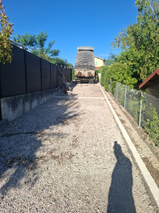 Photo de galerie - Preparation chemin d'accès  concassé 