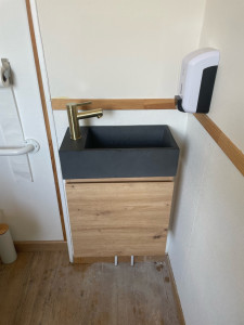Photo de galerie - Pose meuble avec vasque 