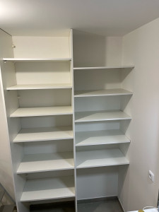 Photo de galerie - Fabrication de dressing avec porte coulissante 