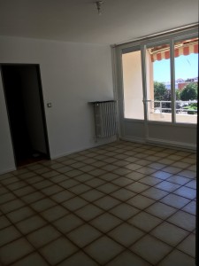 Photo de galerie - Peinture, papier paint, électricité complète 