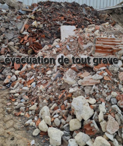 Photo de galerie - évacuation de gravats après démolition