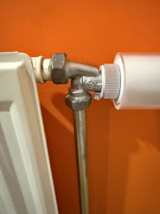 Photo de galerie - Remplacement robinet thermostatique, chauffage