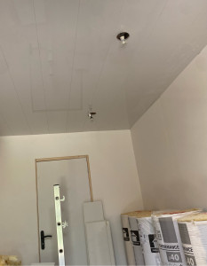 Photo de galerie - Isolation et pause lambris pvc 