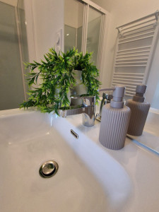 Photo de galerie - Décoration douce et épurée.
Je suis là pour vous conseiller ! ❤️ 