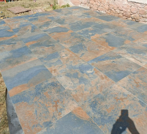 Photo de galerie - Terrasse en carrelage sur plots