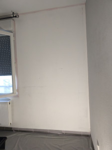 Photo de galerie - Suite rafraîchissement pan de mur blanc 
