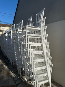 Photo de galerie - Location tables/ chaises / kit vaisselle / nappes  