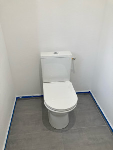 Photo de galerie - Pose et raccordement d’un double WC