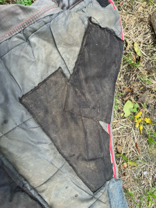 Photo de galerie - Empiècement sur une couverture pour chevaux 