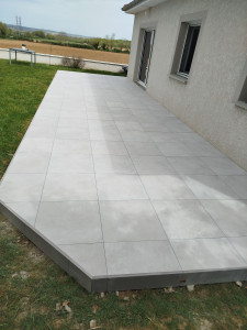 Photo de galerie - Pose d'un 60x60 épaisseur 2 cm 