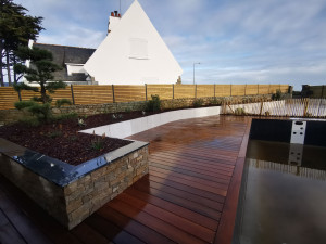 Photo de galerie - Terrasse ipe /mur/parrement/soutènement 
