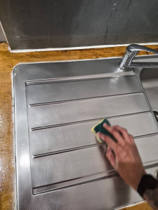 Photo de galerie - Je peux vous aider avec le nettoyage ou des petits travaux à la maison 