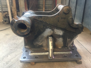 Photo de galerie - Réparation de platine avec axes 