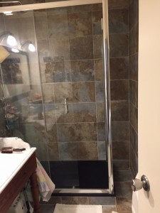 Photo de galerie - Réfection d’une douche en remplacement d’une baignoire 