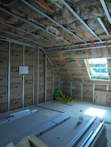 Photo de galerie - Isolation murs et plafonds.
pose laine ossature 