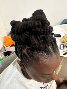 Photo de galerie - Coiffure locks - Reprises de locks - Réparation 