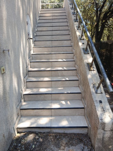 Photo de galerie - Rénovation des escaliers a la caserne des
 pompiers 