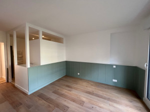 Photo de galerie - Pose parquet et sous-bassement