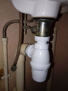 Photo de galerie - Changement d'un siphon