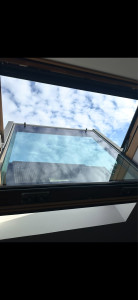 Photo de galerie - Fenêtre soigneusement nettoyé, avec des vitres impeccables, sans traces ni saletés, pour un résultat propre, clair et lumineux.