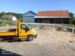 Photo de galerie - Terrassement et pose de parpaings 