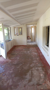 Photo de galerie - Réfection mûr ratissage avant peinture 