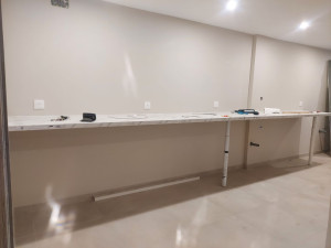 Photo de galerie - Pose d'un plan de travail 
