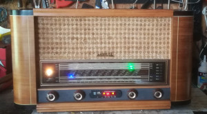 Photo de galerie - Restauration Poste TSF - Enceinte Bluetooth