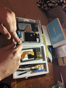 Photo de galerie - Changement batterie smartphone