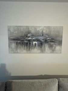 Photo de galerie - La pose un tableau 